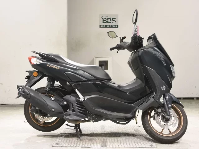 Yamaha NMAX-2