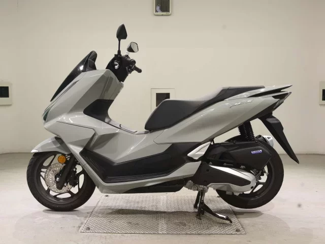 Honda PCX125-4