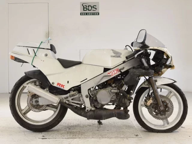 Honda NSR250R-1 SHO LOUIS NOT EQUIPPED