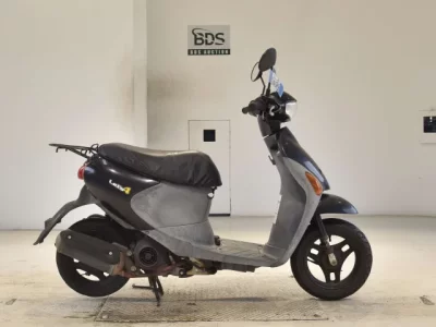 Suzuki LET S4