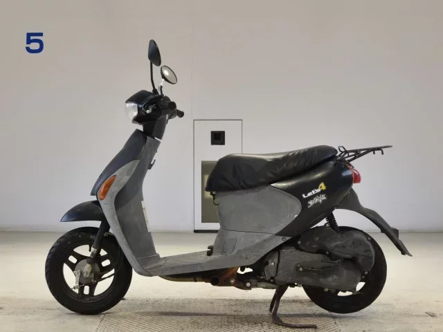 Suzuki LET S4