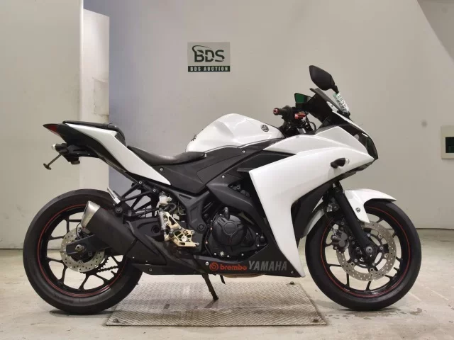 Yamaha YZF-R25A