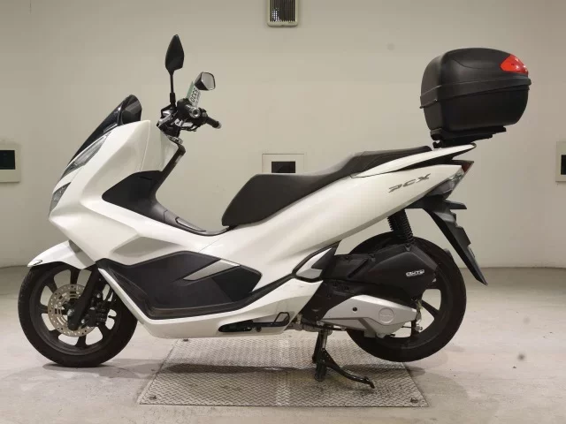 Honda PCX125-3