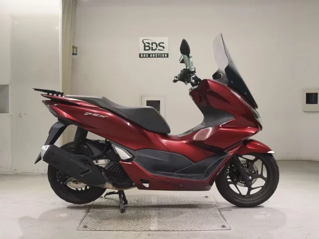 Honda PCX125-4