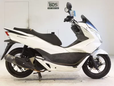 Honda PCX125-2