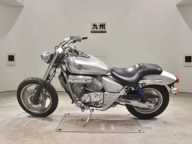 Honda MAGNA 250