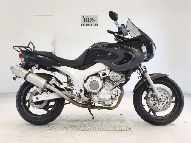 Yamaha TDM850