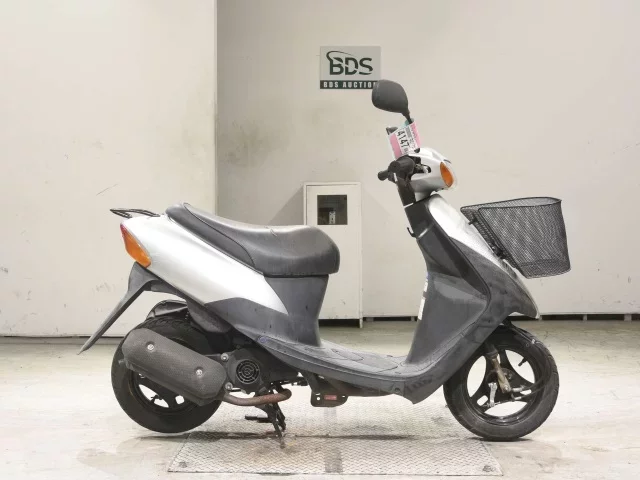 Suzuki LET S2