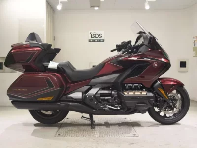 Honda GL1800 TOUR D  с аукциона в Японии