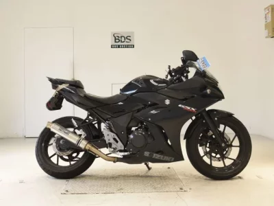 Suzuki GSX250R
