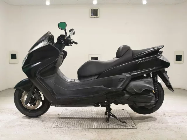 Yamaha MAJESTY 250-3