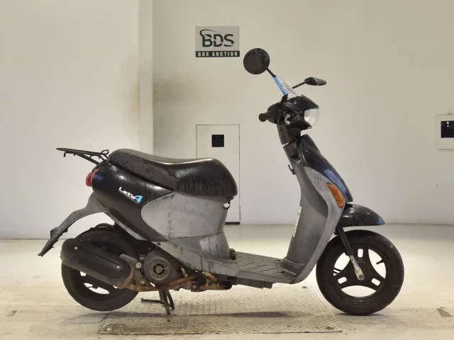 Suzuki LET S4