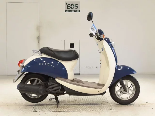 Honda CREA SCOOPY