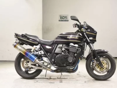Kawasaki ZRX1100