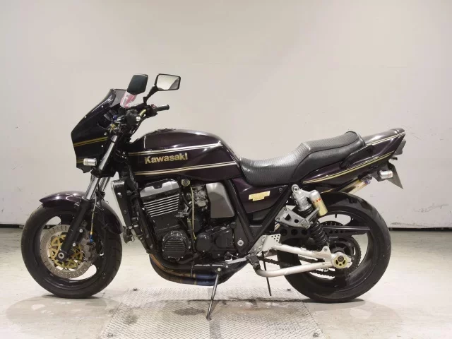 Kawasaki ZRX1100