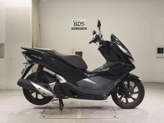 Honda PCX125-3