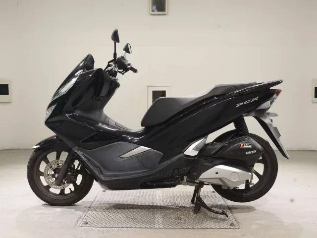 Honda PCX125-3
