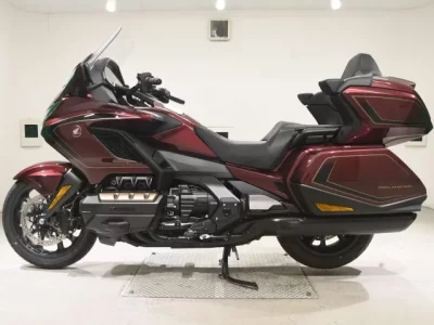 Honda GL1800 TOUR D  с аукциона в Японии