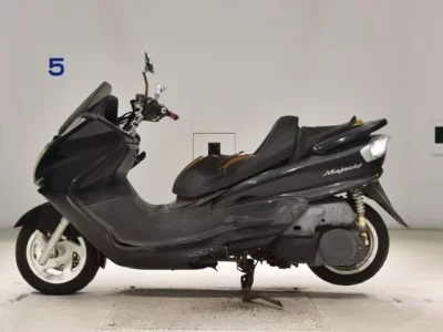 Yamaha MAJESTY 250C SHO LOUIS NOT EQUIPPED