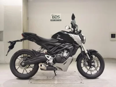 Honda CB125R
