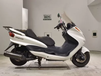 Yamaha MAJESTY 250C
