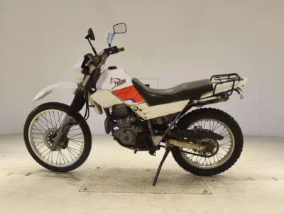 Yamaha SEROW 225W