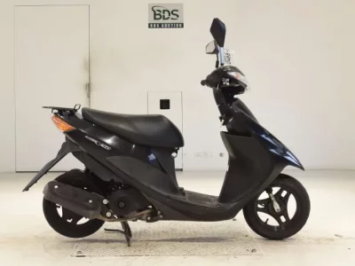 Suzuki ADDRESS V50-3