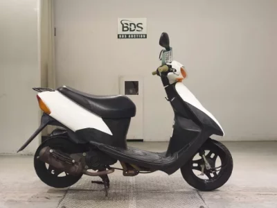 Suzuki LET S2