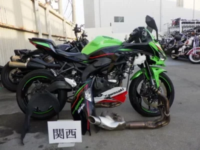 Kawasaki ZX-25R