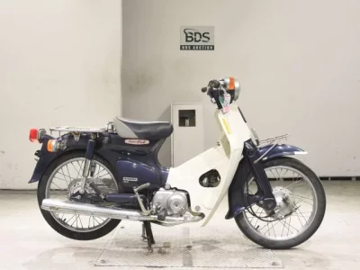 Honda C90