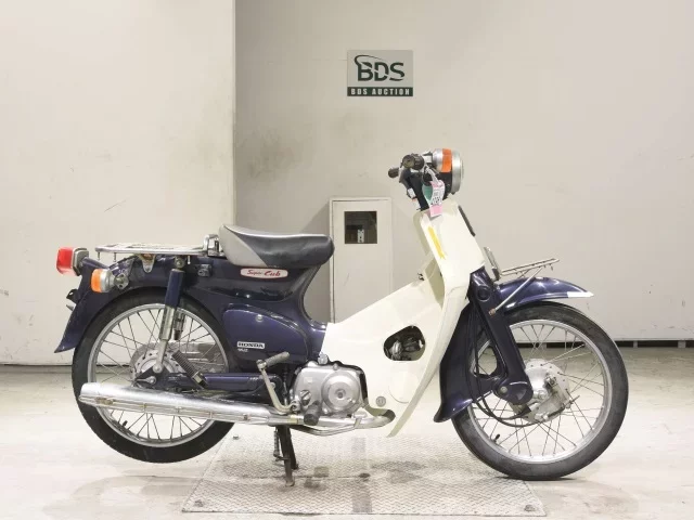 Honda C90