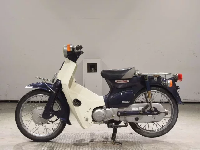 Honda C90
