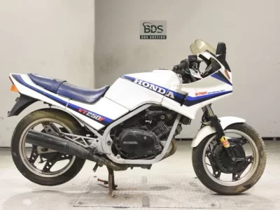 Honda VT250F