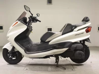 Yamaha MAJESTY 250C  с аукциона в Японии