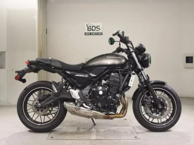 Kawasaki Z650RS