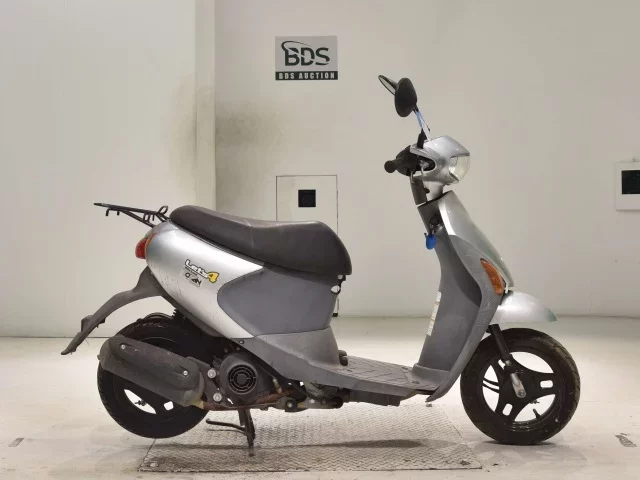 Suzuki LET S4