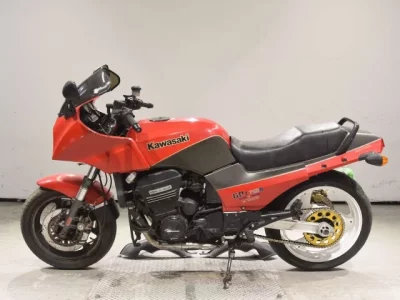 Kawasaki GPZ750R