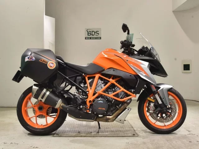 Other KTM1290 SUPER DUKE GT лот № 2667 оценка 6  с аукциона в Японии