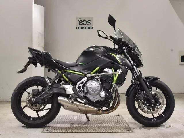 Kawasaki Z650A лот № 2534 оценка 5  с аукциона в Японии