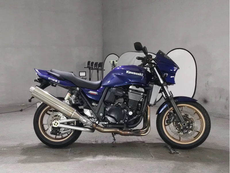 Kawasaki ZRX1200 лот № 8006 оценка 4  с аукциона в Японии