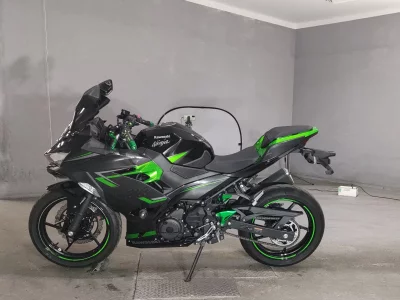 Kawasaki NINJA400  с аукциона в Японии
