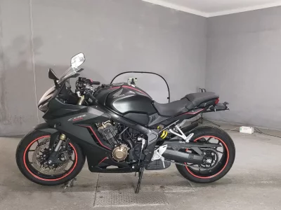 Honda CBR650R лот № 7089 оценка 5  с аукциона в Японии 2