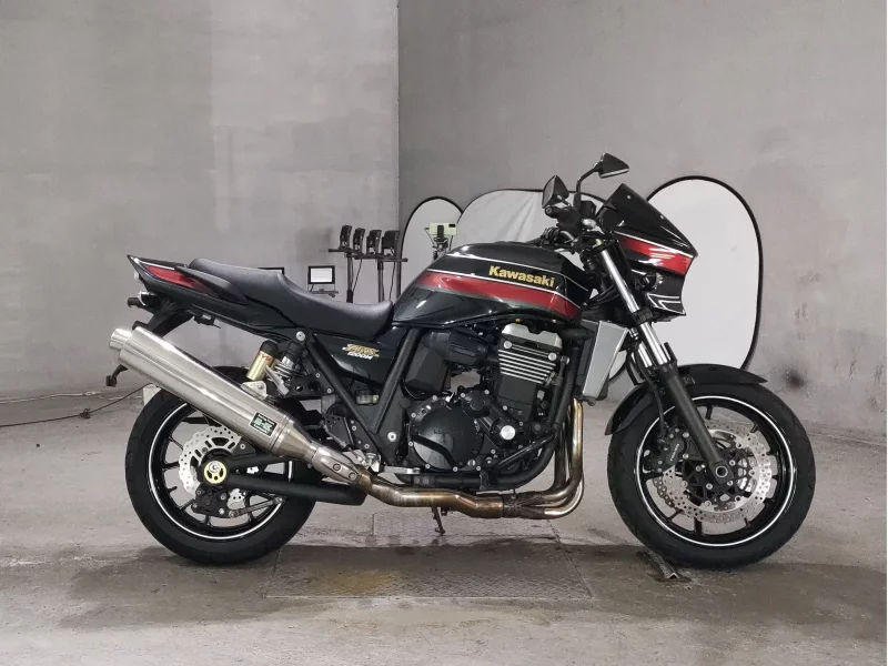 Kawasaki ZRX1200 лот № 7209 оценка 4  с аукциона в Японии