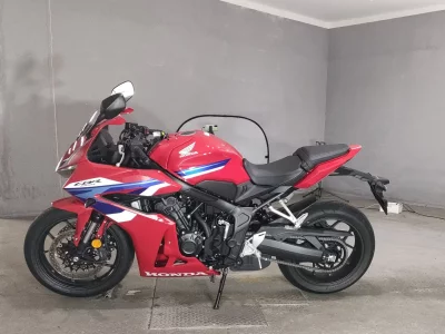 Honda CBR650R E CLUTCH лот № 8406 оценка 6  с аукциона в Японии 2