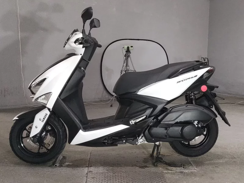 Yamaha CYGNUS GRIF ASU