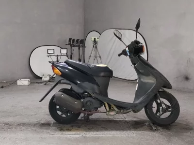 Suzuki LET S2