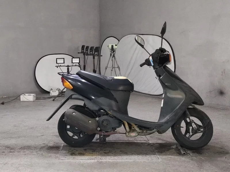 Suzuki LET S2