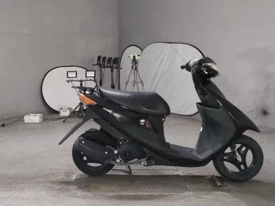 Suzuki ADDRESS V50