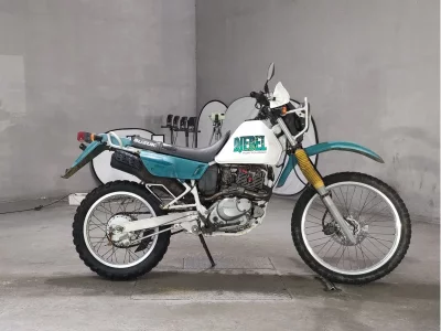 Suzuki DJEBEL200