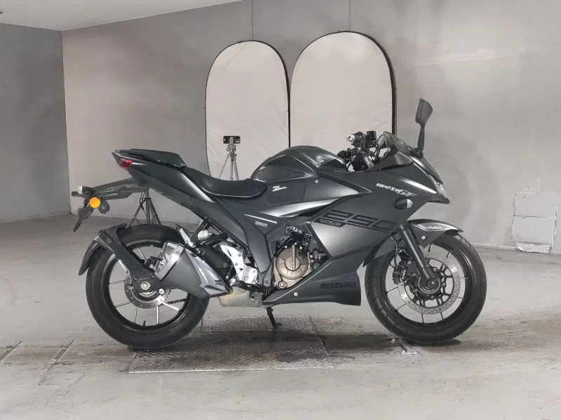 Suzuki JIKUSA-SF250